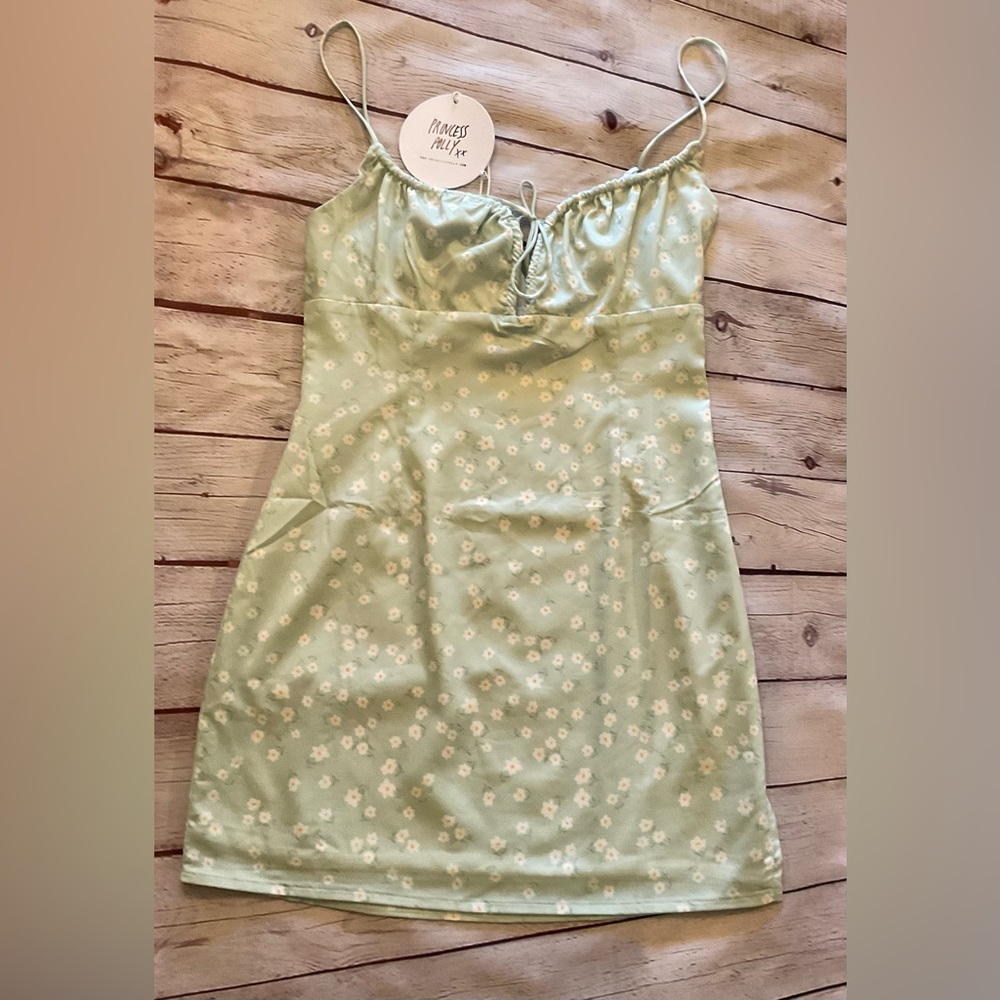 NWT Cute floral dress